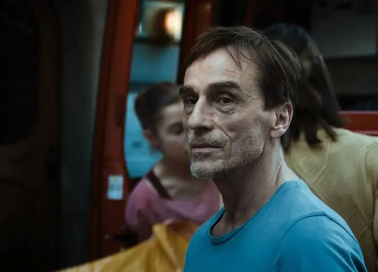 Девушка и паук (2021) скачать торрент файл Девушка и паук (2021) фильм скачать торрент файл