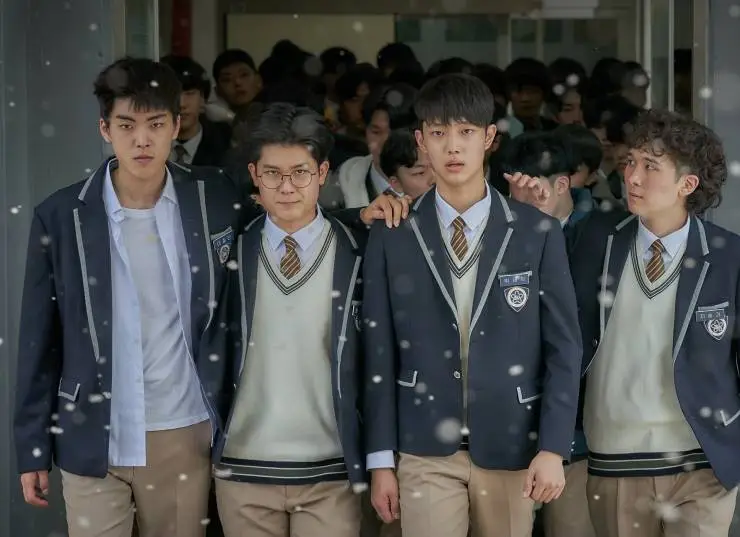 С Новым годом (2021) в хорошем качестве скачать торрент файл С Новым годом (2021) фильм в хорошем качестве скачать торрент файл