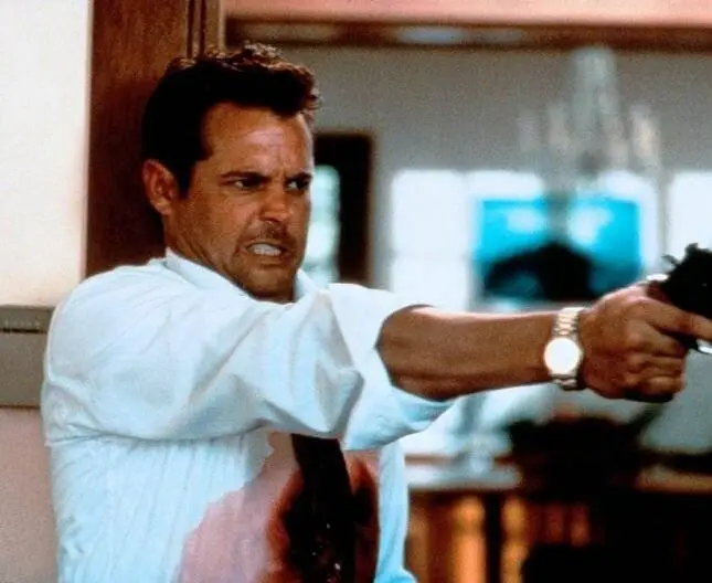 Одержимые ночью (1994) скачать торрент бесплатно Одержимые ночью (1994) фильм скачать торрент бесплатно