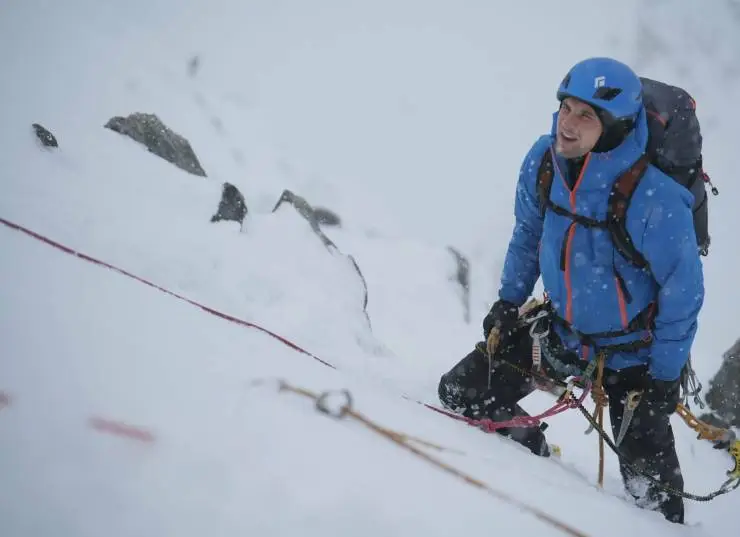 Вершина страха (2022) скачать торрент бесплатно Вершина страха (2022) фильм скачать торрент бесплатно