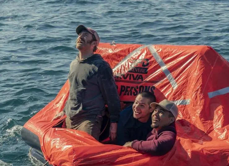 Крупный улов (2023) скачать торрент бесплатно Крупный улов (2023) фильм скачать торрент бесплатно