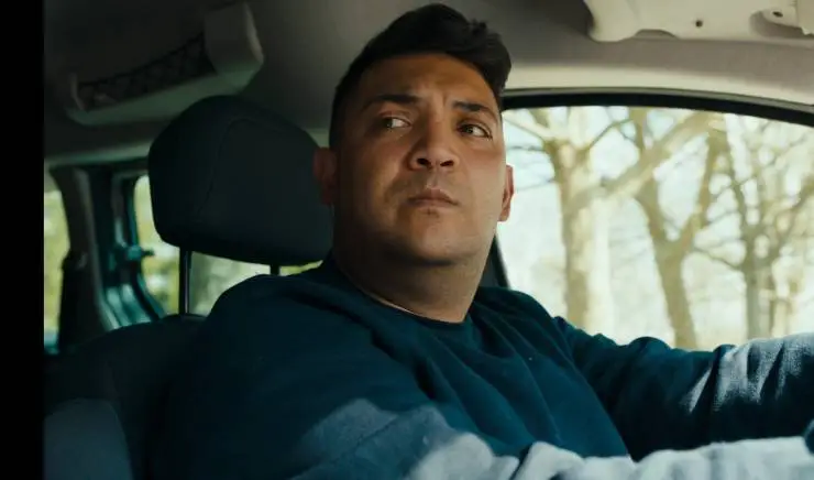 Холли (2023) скачать торрент бесплатно Холли (2023) фильм скачать торрент бесплатно