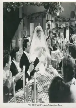 Большой вальс (1938) скачать торрент файл Большой вальс (1938) фильм скачать торрент файл