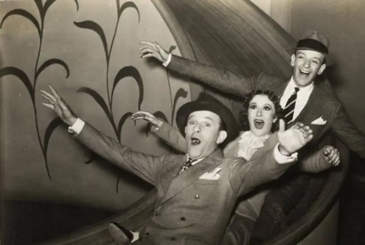 Девичьи страдания (1937) скачать торрент файл Девичьи страдания (1937) фильм скачать торрент файл