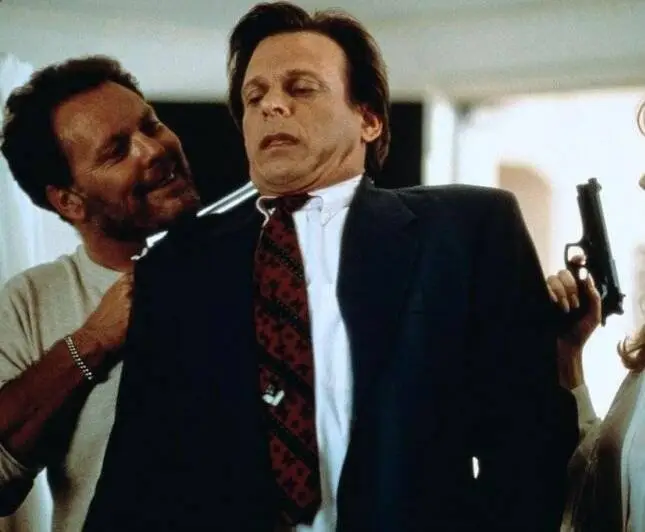 Жертва страсти (1995) в хорошем качестве скачать торрент файл Жертва страсти (1995) фильм в хорошем качестве скачать торрент файл