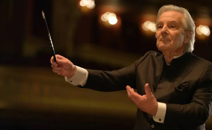 Маэстро (2022) в хорошем качестве скачать торрент файл Маэстро (2022) фильм в хорошем качестве скачать торрент файл