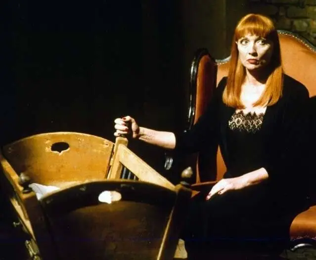 Гнездо пауков (1988) скачать торрент файл Гнездо пауков (1988) фильм скачать торрент файл