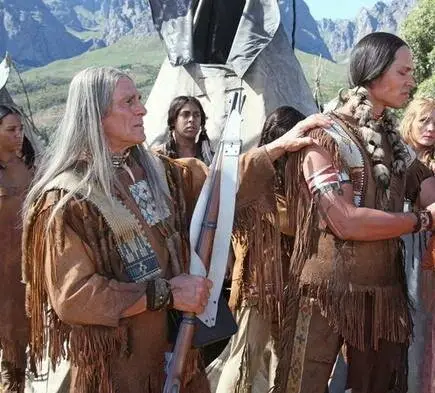 В дикой Земле (2013) скачать торрент файл В дикой Земле (2013) фильм скачать торрент файл