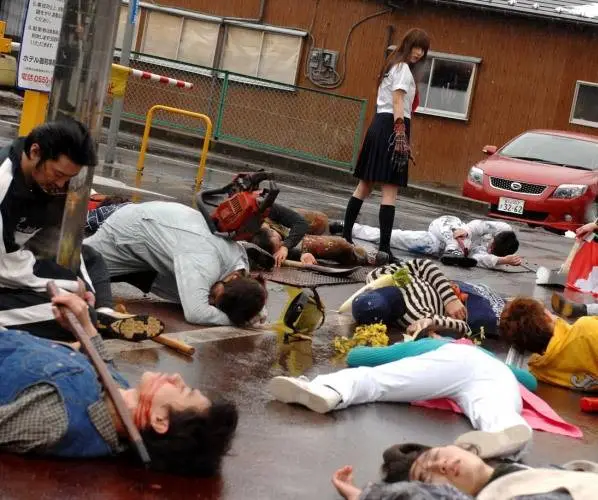 Отряд девушек-мутантов (2010) скачать торрент файл Отряд девушек-мутантов (2010) фильм скачать торрент файл