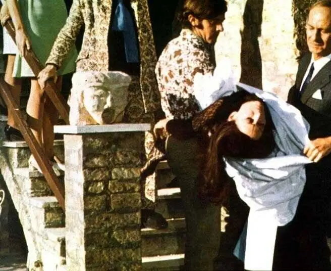 Изгибы плоти (1970) в хорошем качестве скачать торрент файл Изгибы плоти (1970) фильм в хорошем качестве скачать торрент файл