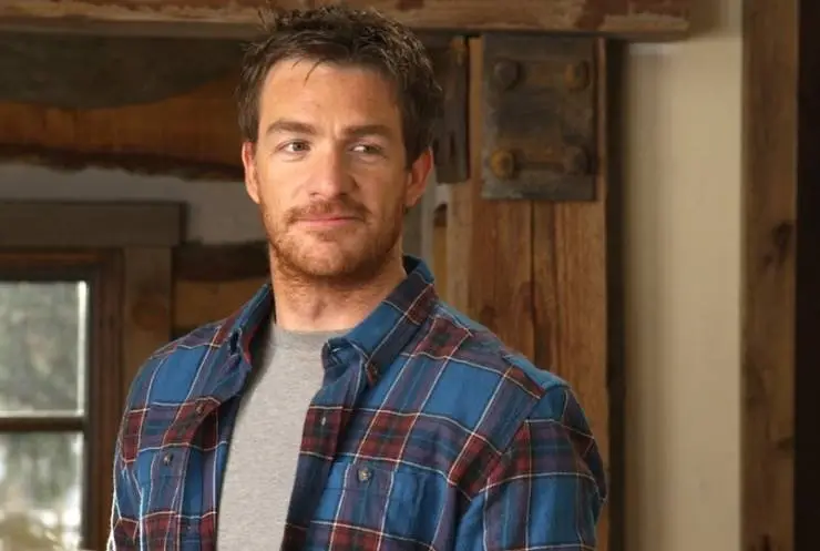 Прекрасное чудовище (2013) скачать торрент файл Прекрасное чудовище (2013) фильм скачать торрент файл