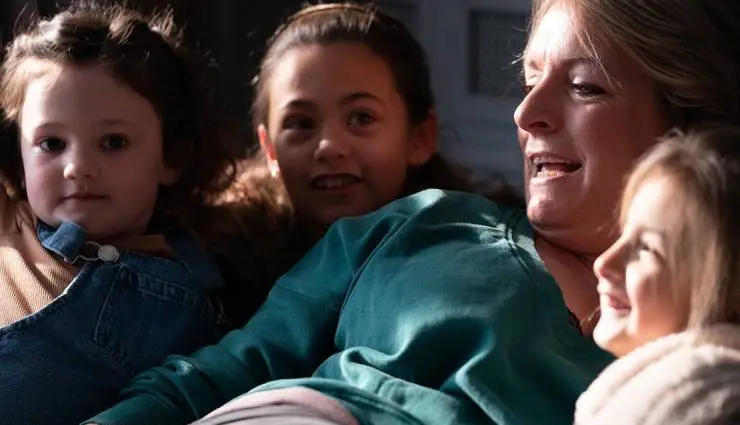 Али и Ава (2021) скачать торрент бесплатно Али и Ава (2021) фильм скачать торрент бесплатно