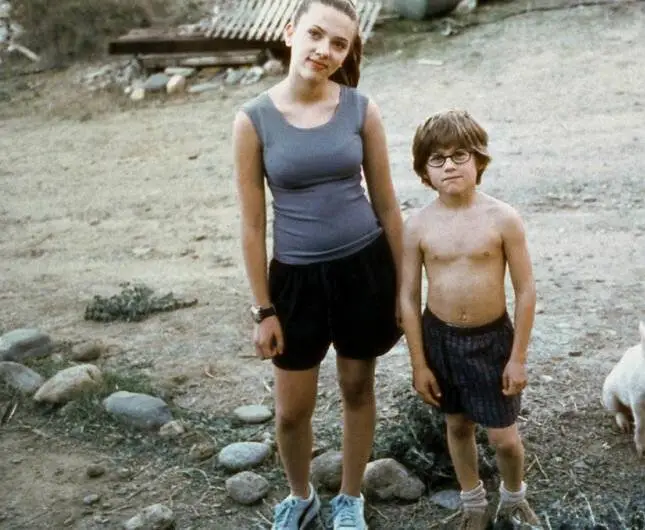 Мой братец Бейб (1999) в хорошем качестве скачать торрент файл Мой братец Бейб (1999) фильм в хорошем качестве скачать торрент файл