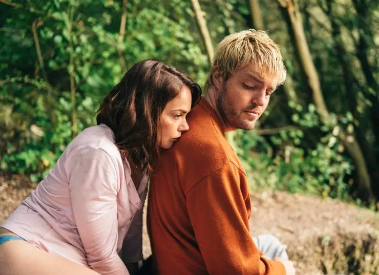 Правда обо мне (2021) скачать торрент бесплатно Правда обо мне (2021) фильм скачать торрент бесплатно