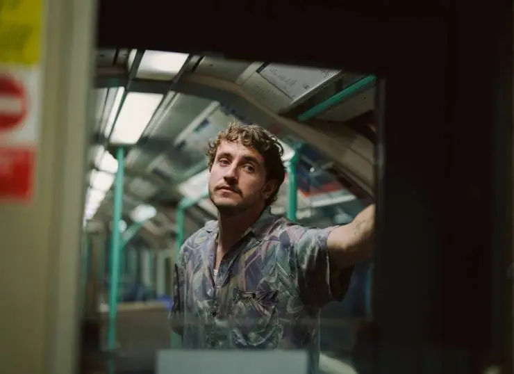 Мы всем чужие (2023) скачать торрент файл Мы всем чужие (2023) фильм скачать торрент файл