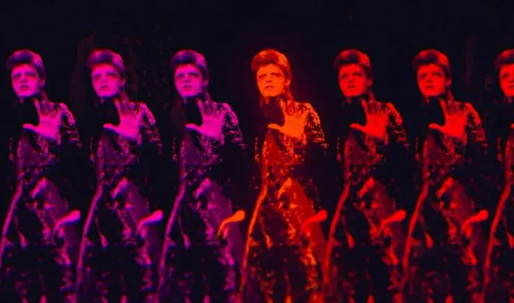 Дэвид Боуи: Moonage Daydream (2022) скачать торрент файл Дэвид Боуи: Moonage Daydream (2022) фильм скачать торрент файл