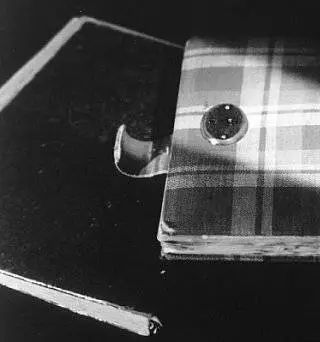 Вспоминая Анну Франк (1995) скачать торрент файл Вспоминая Анну Франк (1995) фильм скачать торрент файл