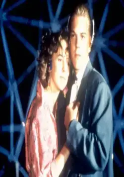 Безумная Луна (1987) скачать торрент бесплатно Безумная Луна (1987) фильм скачать торрент бесплатно