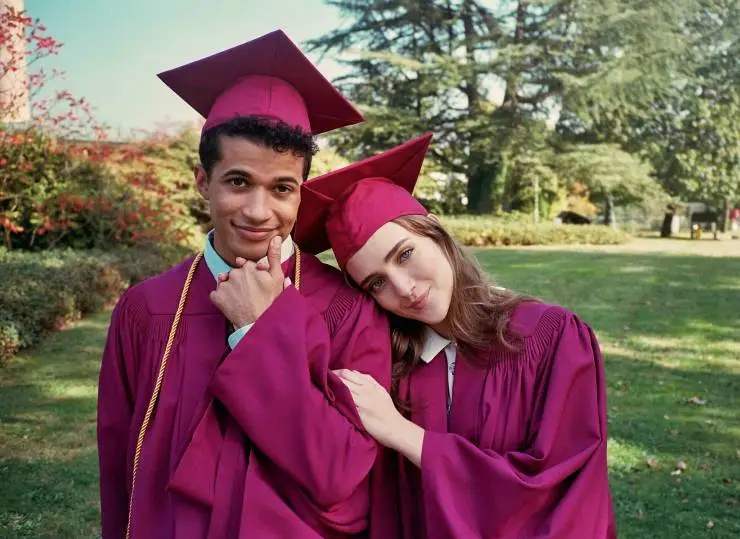 Между здравствуй и прощай (2022) скачать торрент бесплатно Между здравствуй и прощай (2022) фильм скачать торрент бесплатно