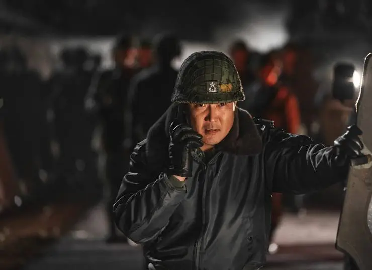 Сеульская весна (2023) в хорошем качестве скачать торрент файл Сеульская весна (2023) фильм в хорошем качестве скачать торрент файл