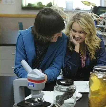 Пит в перьях (2009) в хорошем качестве скачать торрент файл Пит в перьях (2009) фильм в хорошем качестве скачать торрент файл