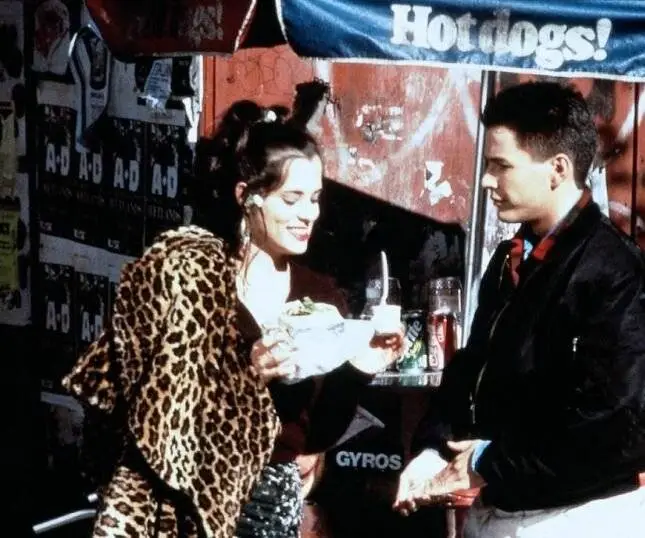 Тусовщица (1995) в хорошем качестве скачать торрент файл Тусовщица (1995) фильм в хорошем качестве скачать торрент файл