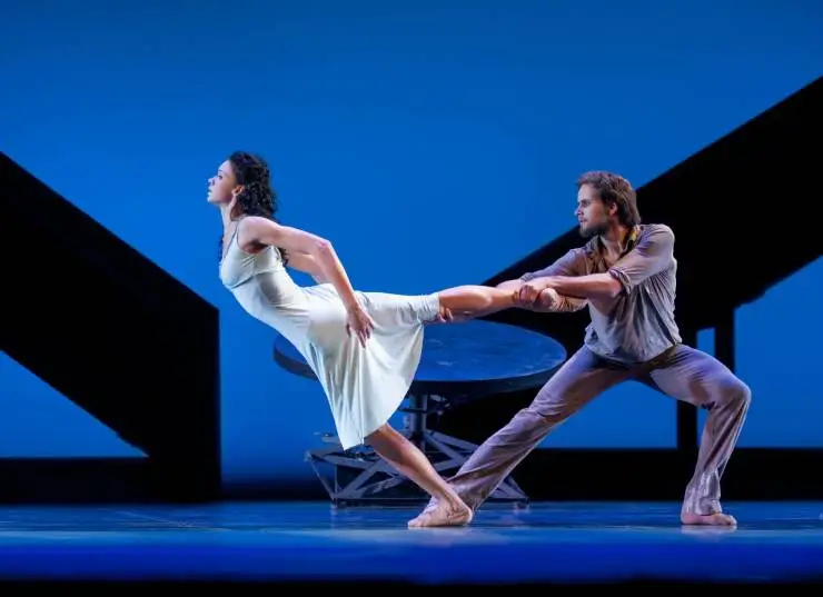 Роден (2012) скачать торрент бесплатно Роден (2012) фильм скачать торрент бесплатно