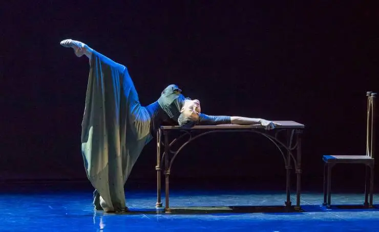 Роден (2012) скачать торрент файл Роден (2012) фильм скачать торрент файл