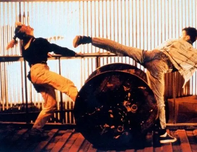 Над законом 2. Ярость блондинки (1989) в хорошем качестве скачать торрент файл Над законом 2. Ярость блондинки (1989) фильм в хорошем качестве скачать торрент файл