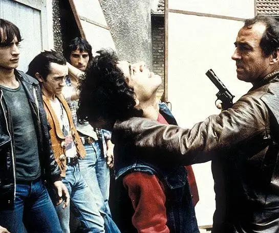 Война полиций (1979) скачать торрент файл Война полиций (1979) фильм скачать торрент файл