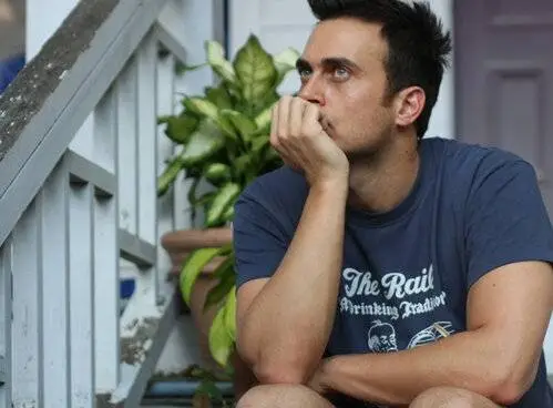 Лужайка (2011) скачать торрент файл Лужайка (2011) фильм скачать торрент файл