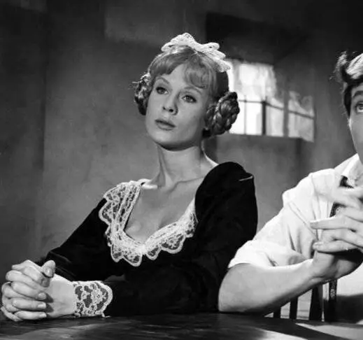 Лицо (1958) скачать торрент бесплатно Лицо (1958) фильм скачать торрент бесплатно