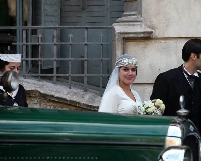 Закрытые комнаты (2015) в хорошем качестве скачать торрент файл Закрытые комнаты (2015) сериал в хорошем качестве скачать торрент файл