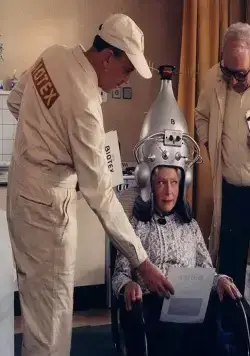 «Бабушки, заряжайтесь побыстрее!» (1983) скачать торрент бесплатно «Бабушки, заряжайтесь побыстрее!» (1983) фильм скачать торрент бесплатно