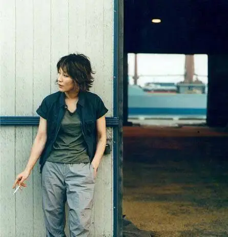 Ни крови, ни слез (2002) скачать торрент бесплатно Ни крови, ни слез (2002) фильм скачать торрент бесплатно