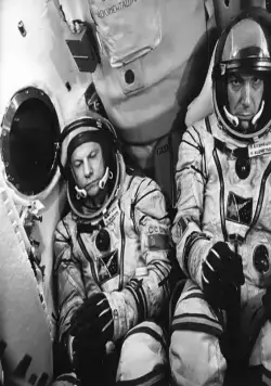 Возвращение с орбиты (1983) скачать торрент файл Возвращение с орбиты (1983) фильм скачать торрент файл