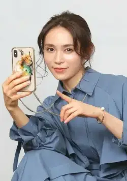 Дневник 38-летней разведённой женщины, которая попробовала приложение для знакомств / 38-sai Batsuichi Dokushin Onna ga Matching Apuri o Yattemita Kekka Nikki (2020) сериал скачать через торрет бесплатно в хорошем качестве