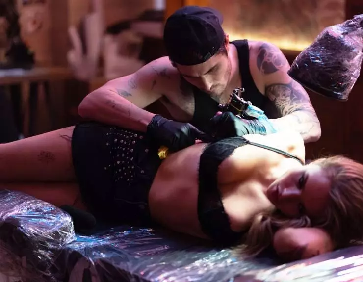 Парни с тату. Прямо в сердце (2025) скачать торрент бесплатно Парни с тату. Прямо в сердце (2025) фильм скачать торрент бесплатно