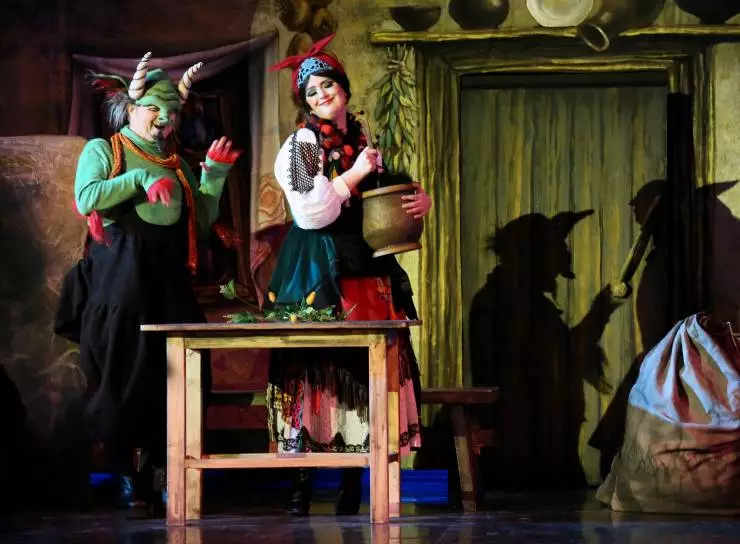 Театр в кино: Ночь перед Рождеством (2023) скачать торрент бесплатно Театр в кино: Ночь перед Рождеством (2023) фильм скачать торрент бесплатно