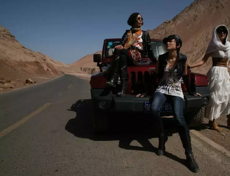 Кошки-мышки (2011) скачать торрент бесплатно Кошки-мышки (2011) фильм скачать торрент бесплатно