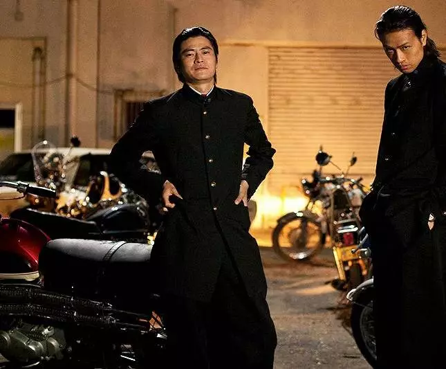 Общее число несовершеннолетних правонарушителей - 3000 (2012) скачать торрент файл Общее число несовершеннолетних правонарушителей - 3000 (2012) фильм скачать торрент файл