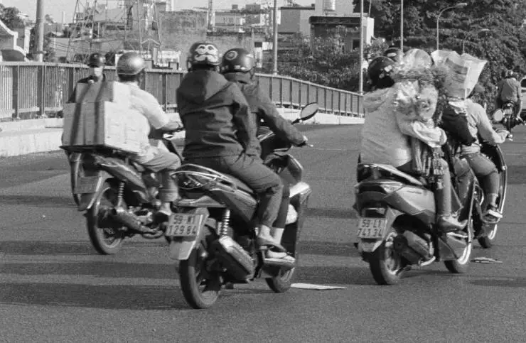 Гранд тур (2024) скачать торрент бесплатно Гранд тур (2024) фильм скачать торрент бесплатно