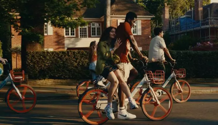 Живи сейчас (2024) скачать торрент бесплатно Живи сейчас (2024) фильм скачать торрент бесплатно