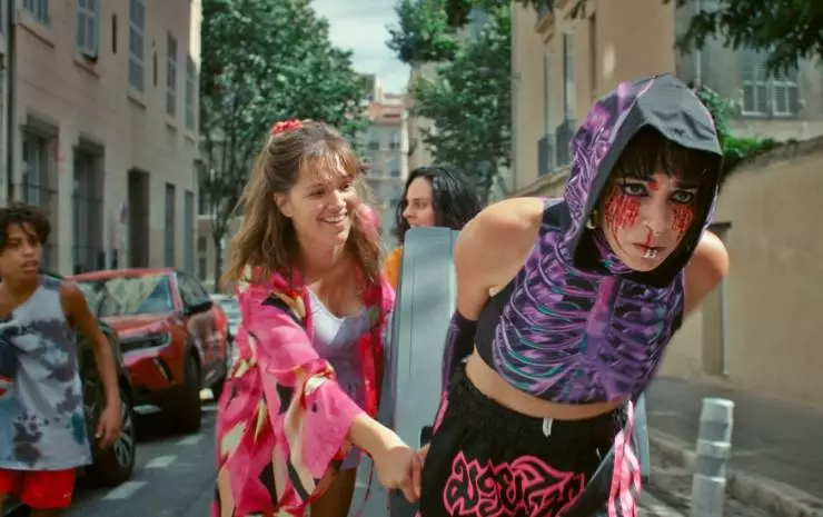 Девушки на балконе (2024) в хорошем качестве скачать торрент файл Девушки на балконе (2024) фильм в хорошем качестве скачать торрент файл