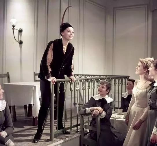 Девушки в униформе (1958) в хорошем качестве скачать торрент файл Девушки в униформе (1958) фильм в хорошем качестве скачать торрент файл