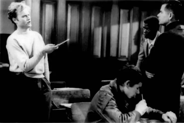 Школьные джунгли (1955) в хорошем качестве скачать торрент файл Школьные джунгли (1955) фильм в хорошем качестве скачать торрент файл