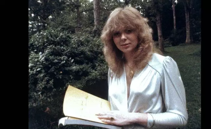 Таблоид (2010) скачать торрент файл Таблоид (2010) фильм скачать торрент файл