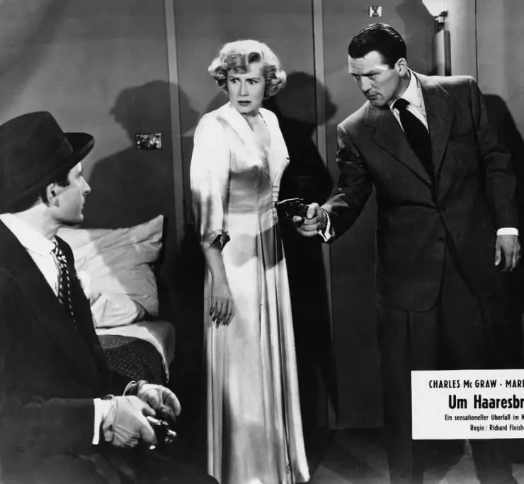 Узкая грань (1952) скачать торрент бесплатно Узкая грань (1952) фильм скачать торрент бесплатно