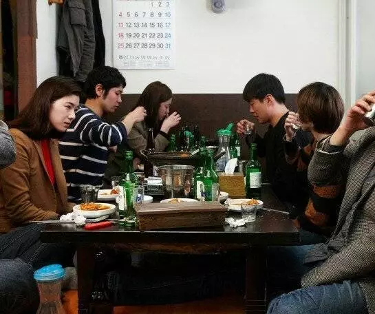 Ничья дочь Хэ-вон (2013) в хорошем качестве скачать торрент файл Ничья дочь Хэ-вон (2013) фильм в хорошем качестве скачать торрент файл