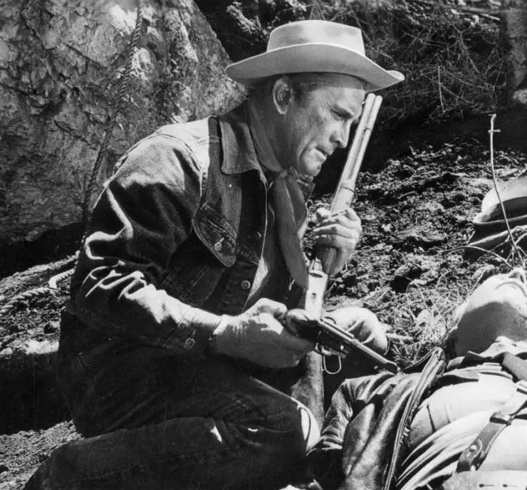 Одинокие отважны (1962) скачать торрент файл Одинокие отважны (1962) фильм скачать торрент файл